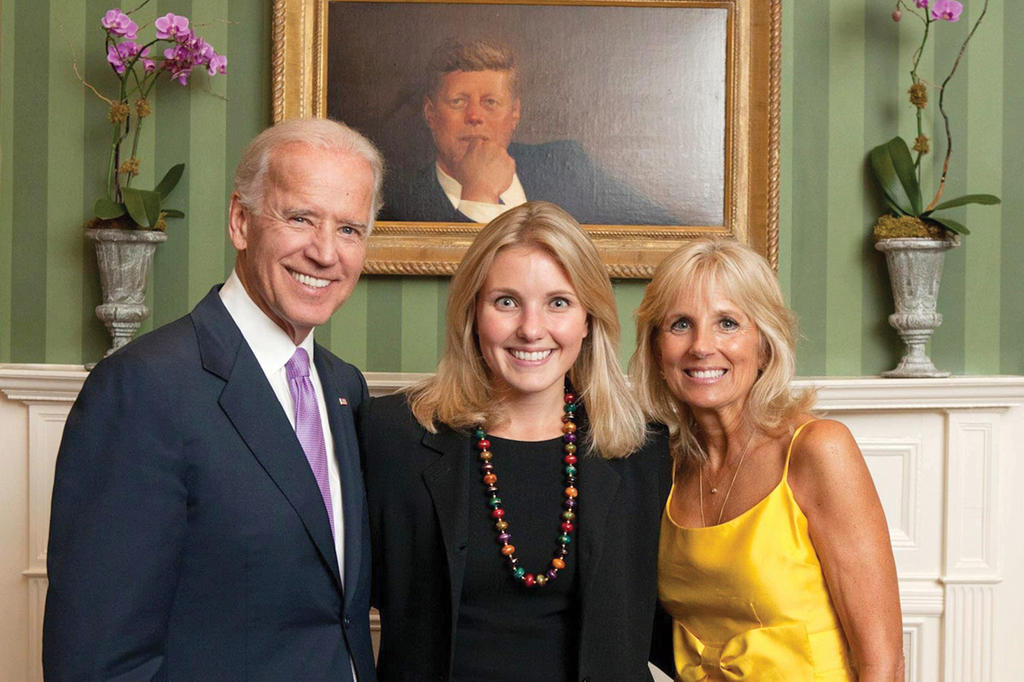 Program alumna Alicia Molt-West ’09, special assistant to President Joe Biden and House legislative affairs liaison, with the president and First Lady Jill Biden.
