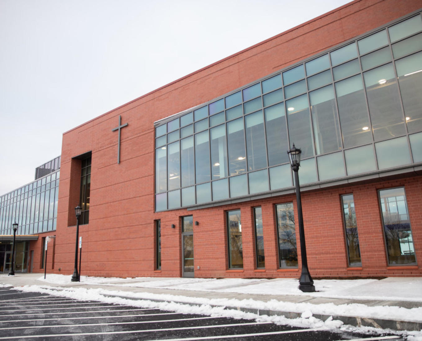 The Joanne Chouinard-Luth Recreation and Wellness Center. Photo by Avanell Chang